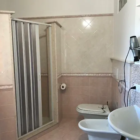 Sava Bed And Breakfast 3* سانتيرامو إن كولي