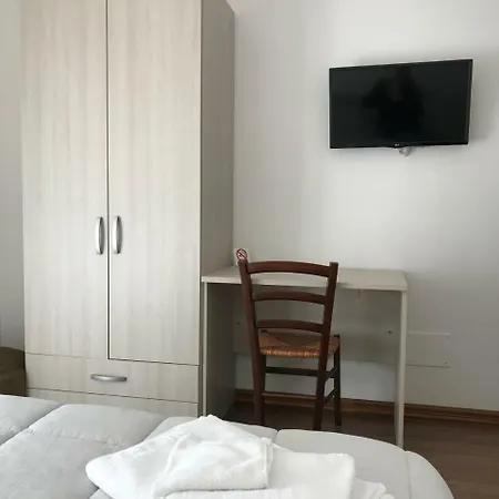 فندق مبيت وإفطار Sava Bed And Breakfast 3*
