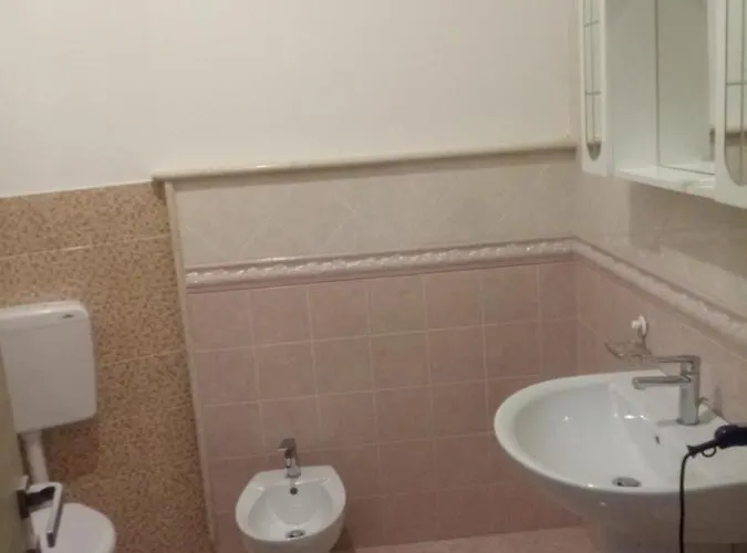 Sava Bed And Breakfast 住宿加早餐酒店 圣埃拉莫因科莱